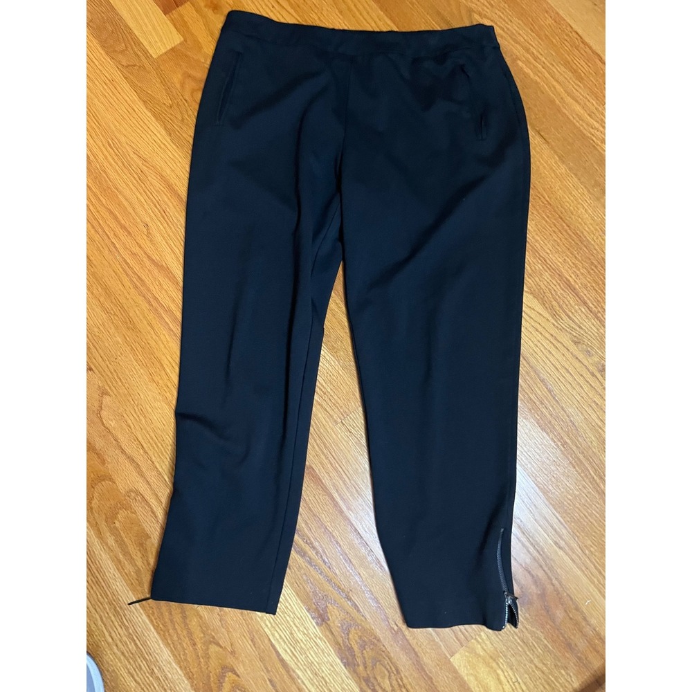 Emma & Olivia Black knit crop Pants with Zipper Ankle Detail - Versatile Style L